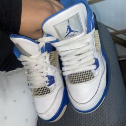Jordan 4s