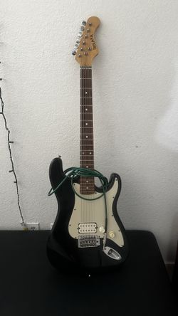 Indiana Guitar 6 String Electric and cord