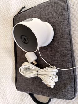 Google Nest Camera – Outdoor/Indoor, Battery – White