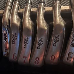 Ben Hogan, golf clubs