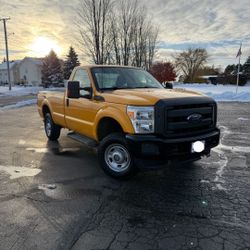 2013 Ford F250 Super Duty Regular Cab · Long Bed