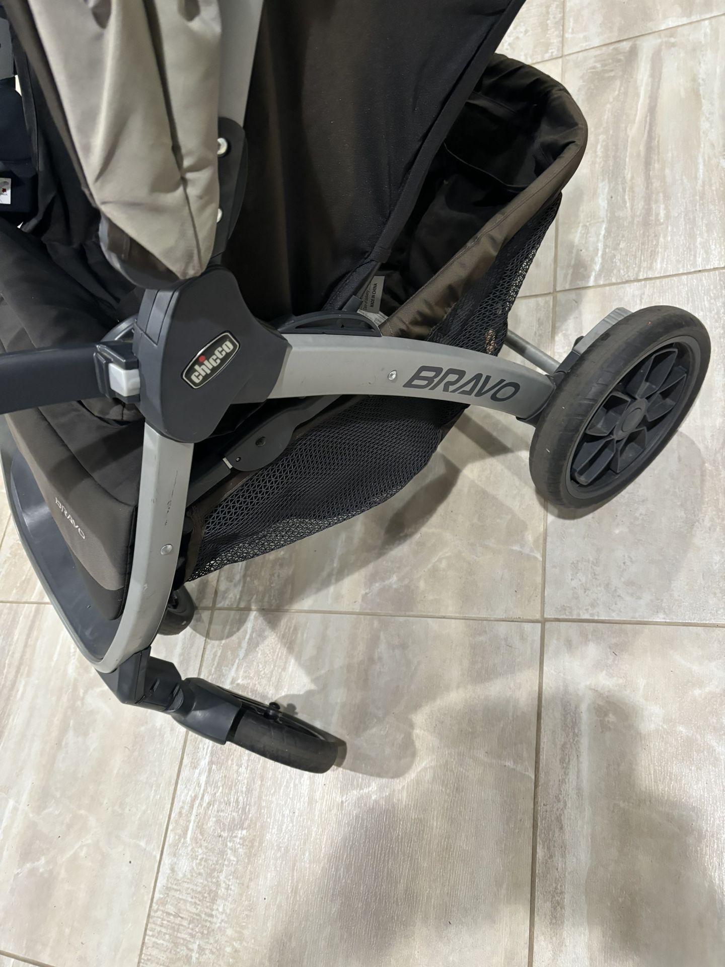 Bravo Stroller