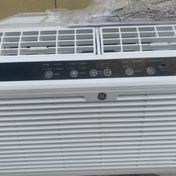 Windows Ac Unit 6200 Btu Exelent Condition Noise 