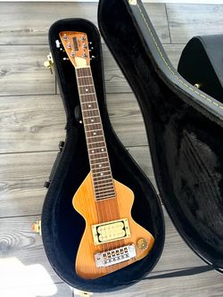 Chiquata Travel Guitar