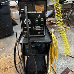 90A Chicago Electric Welder With Cart And Spare Tips