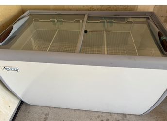 Deep freezer