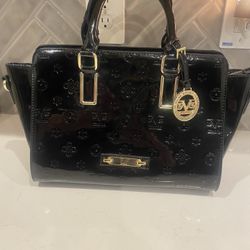  MILANO ITALIAN HAND/SHOULDER BAG -Reduced From $95 Now $35