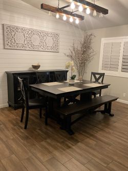 Dinning Table