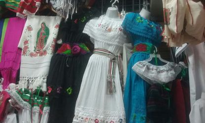 Vestidos típicos de Mexico barias tallas y colores