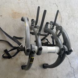 Saris Bones 3  Trunk Bike Rack For 3 Bikes Great Shape