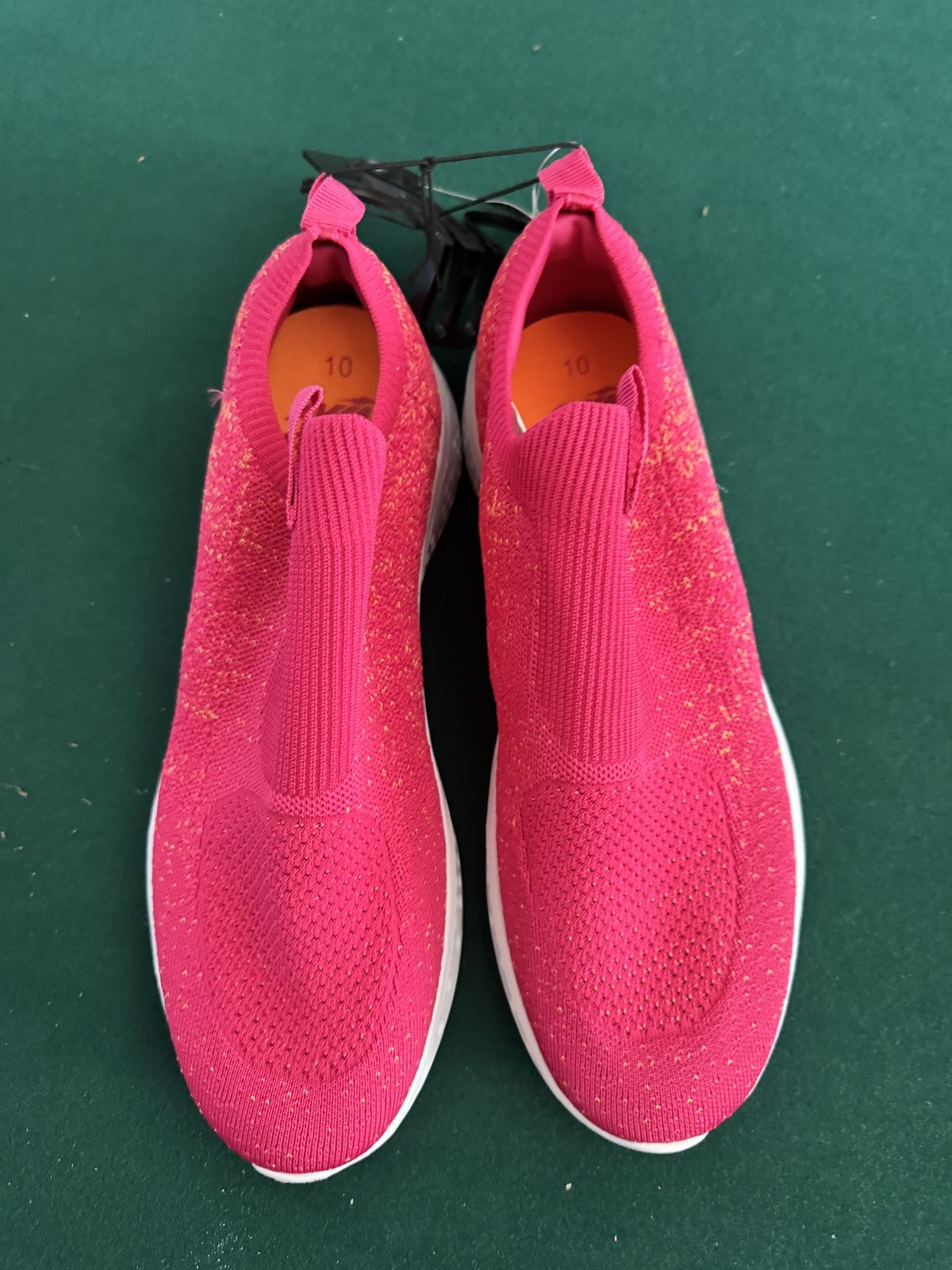 Avia Pink Knit Slip On Sneakers Women’s Size 10 Lightweight Memory Foam