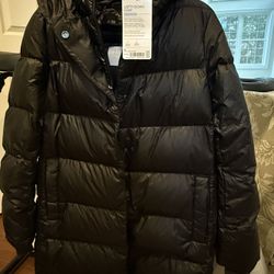 Brand New Athleta Lofty Down Coat - Black Size M