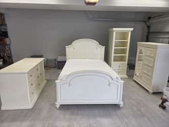 Solid Wood BELLINI BEDROOM SET