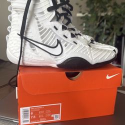 NIKE HYPERKO 3 BOXING SHOE