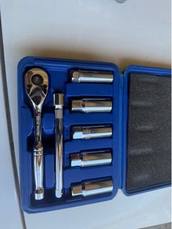 CHROME VANADIUM spark plug socket set
