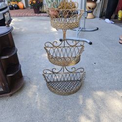 Cute Little Iron Shelving 