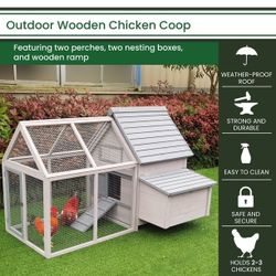 Outdoor Wooden Chicken Coop with Nesting Boxes