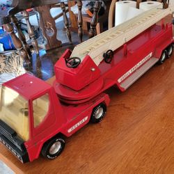 30" Nylint Aerial Hook & Ladder Fire Truck