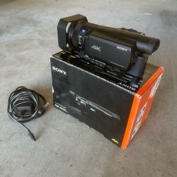 Sony FDR-AX100 Camcorder 1 inch Sensor