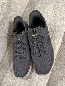 Men’s Skechers Hands Free Slip-Ins Size 10.5