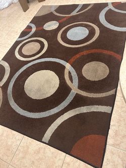 Brown Abstract Circle Pattern Area Rugs (2)