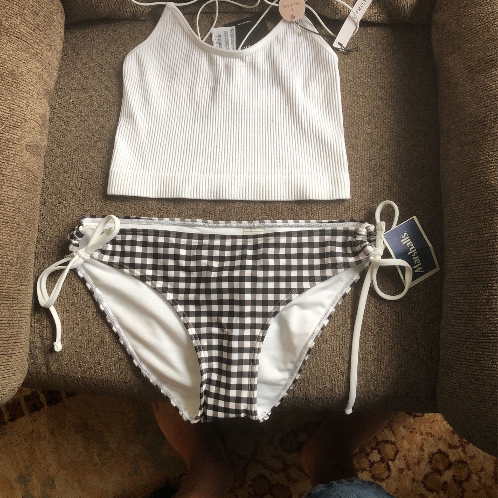 ( NEW Never Worn Medium Binkini Bottom) (Small Halter Top )