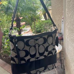 2000s vintage Y2K coach