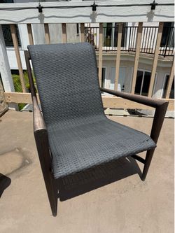 2 tier table and Chair