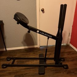 DB Method Squat Machine