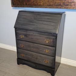 NICE WOODEN SECRETARY DESK WITH DRAWERS 
