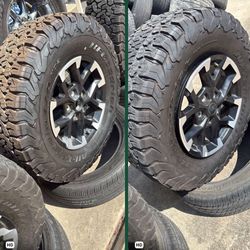 Any Jeep 5 lug wheels and tires LT 285/70/17