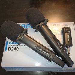 Wireless Microphones 