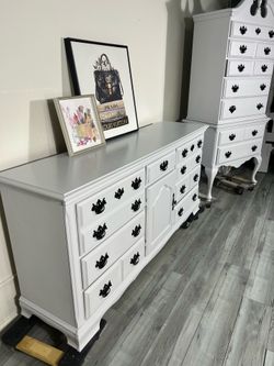 Gorgeous 3PC Bedroom Set - Queen/Full