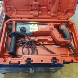 Milwaukee Rotary Hammer Kit