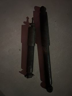 99 GMC Shocks And Knocks