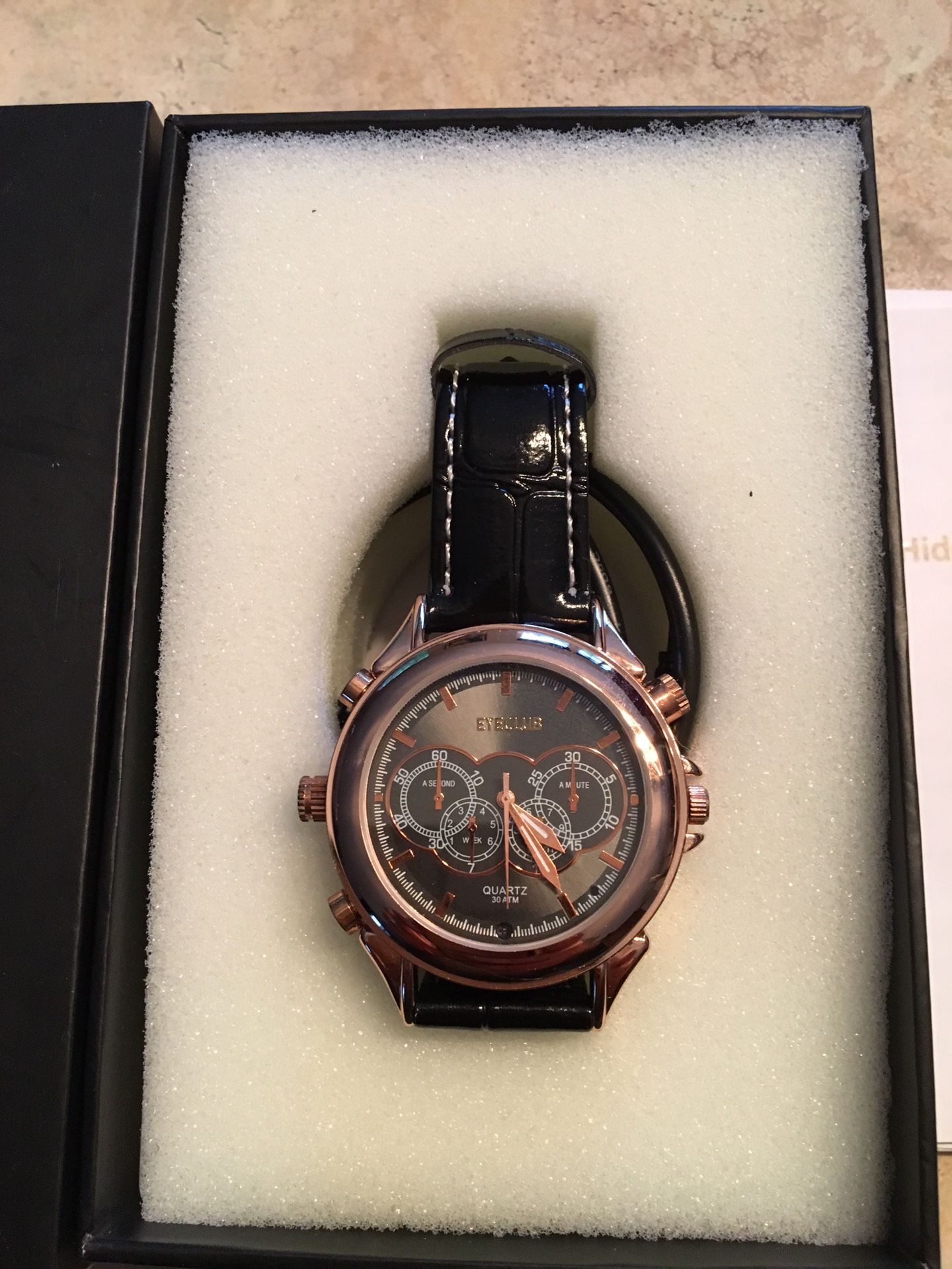 Eyeclub. Hidden Camera Watch.