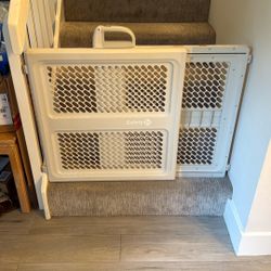 Safety First Door / Stairs Gate / Kids Gate / Retractable