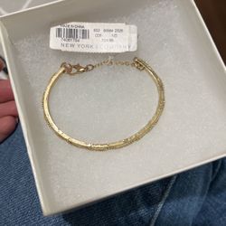 Woman’s Bracelet