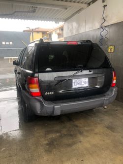 2004 Jeep Cherokee