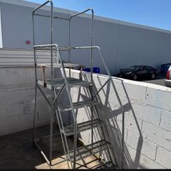 Rolling Ladder 7 step Wide Base Platform Metal Rolling Mobile 