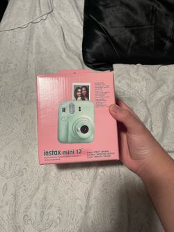 Instax Mini 12 Mint Green