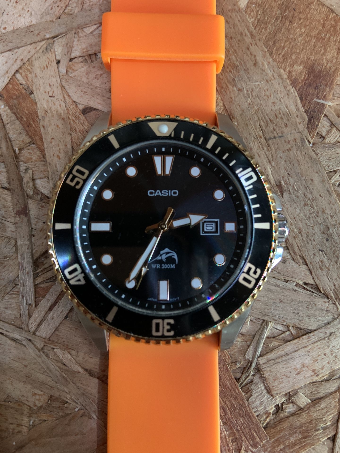 Casio Duro MDV106G