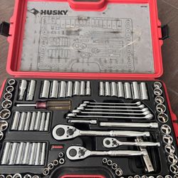 Husky Tools 