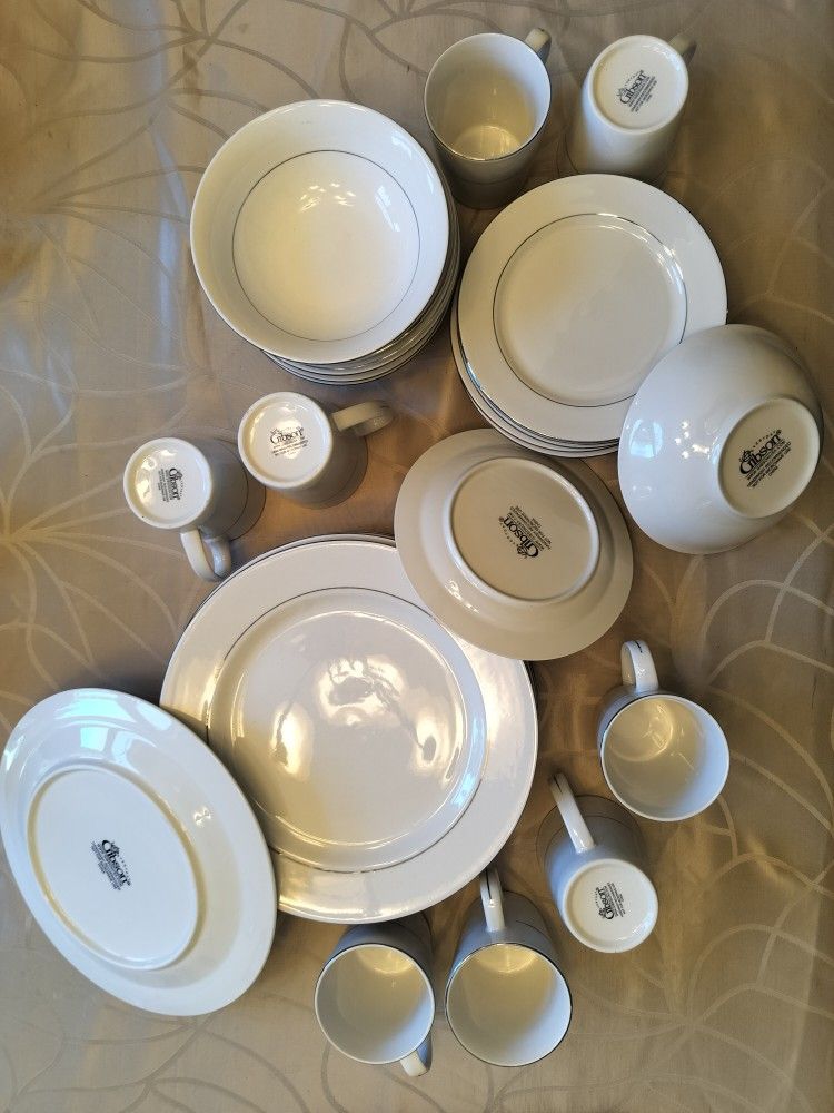 Vintage Gibson China Set
