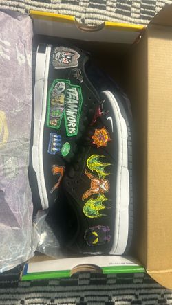 NIKE SB