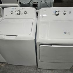 GE Large Capacity Washer And Electric Dryer 