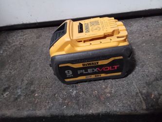 Used DeWalt 20v/60v 9ah battery