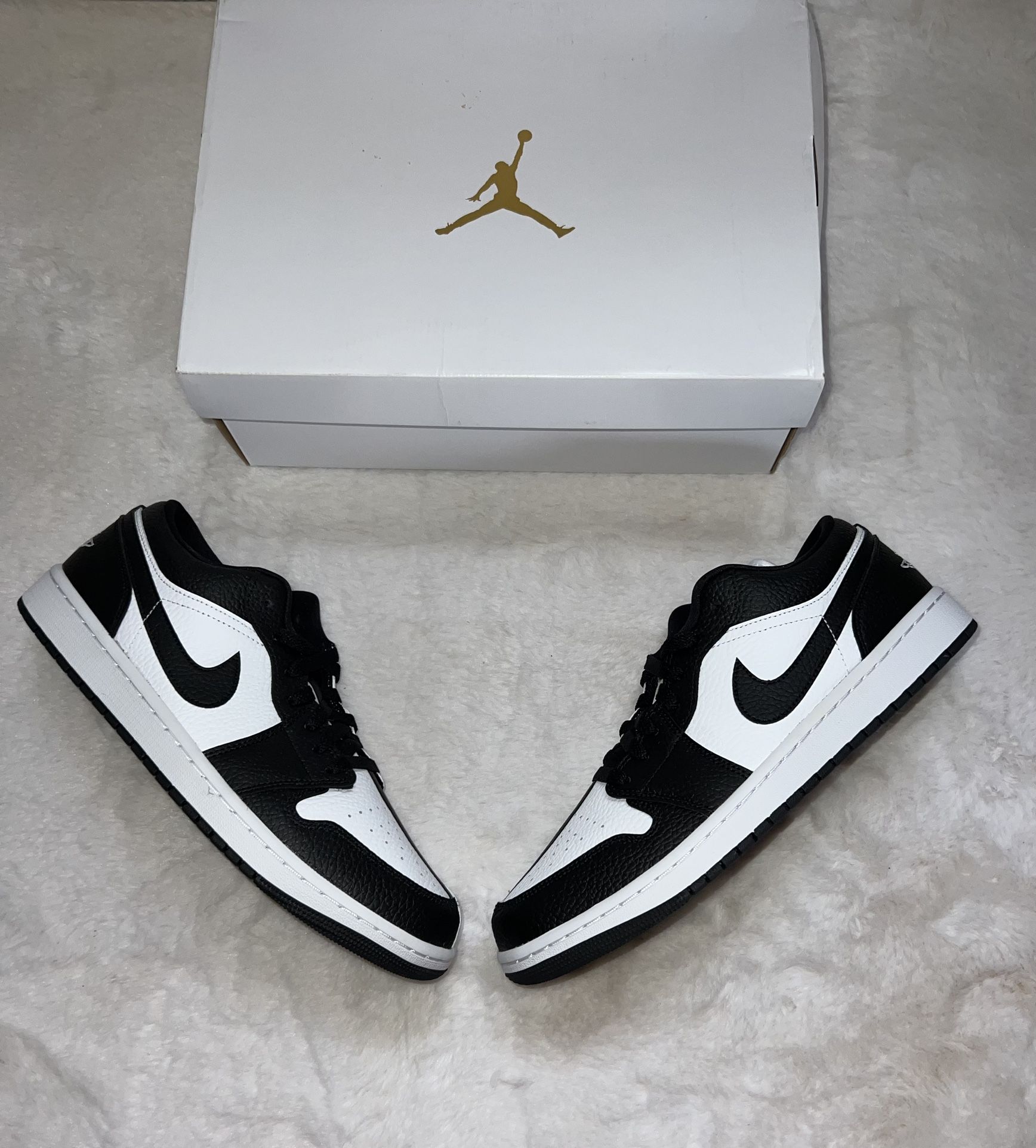 Jordan 1 Low “Split Homage” 🎬