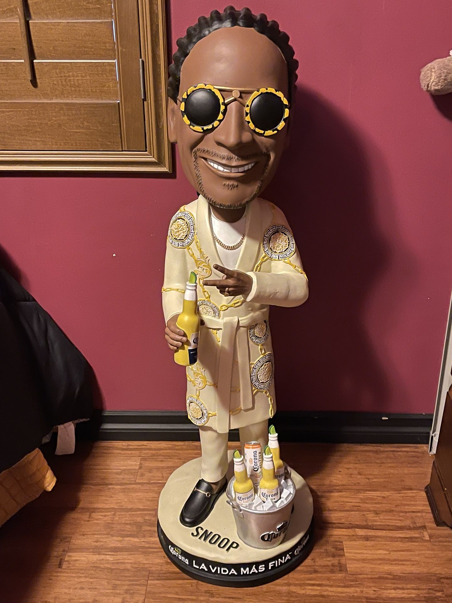 Snoop Dogg Corona Bobble head 3ft Tall