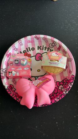 Hello Kitty and Friends Toy Squishy Bundle